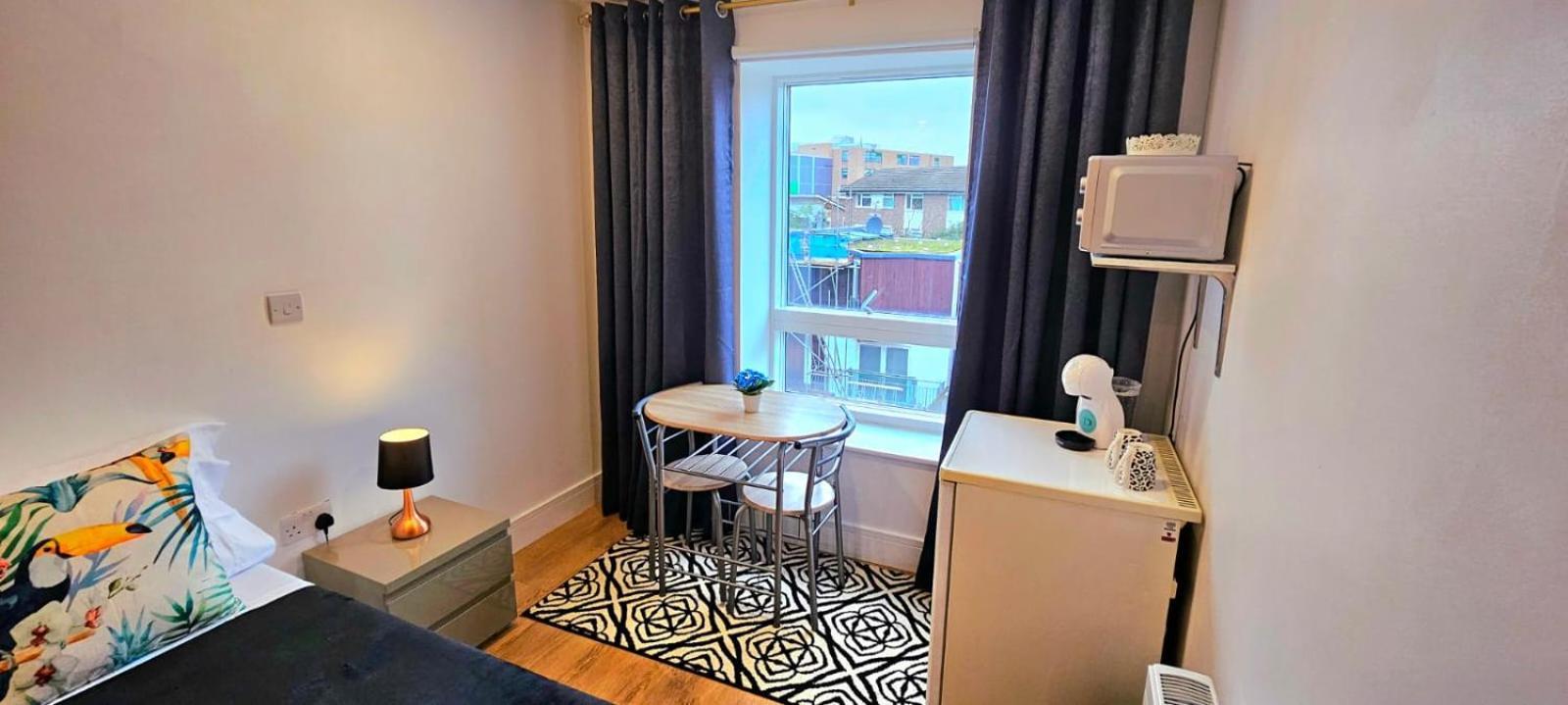 Penelope Ensuite Double Room London Luaran gambar